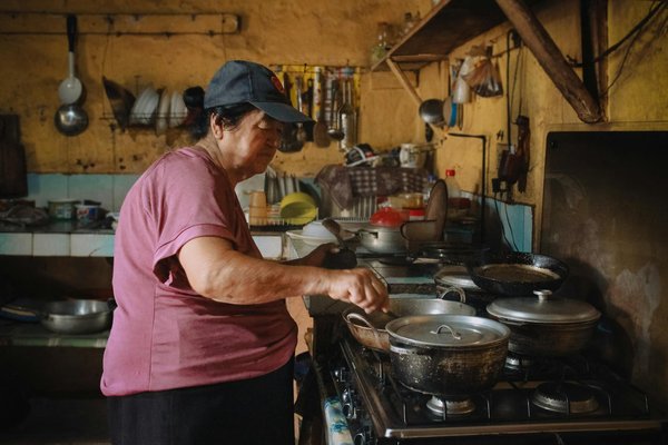 What are the most popular UK kitchen sales events?